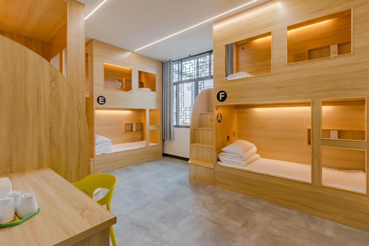 Kunlun Youth Boutique Hostel Jilian  Luaran gambar